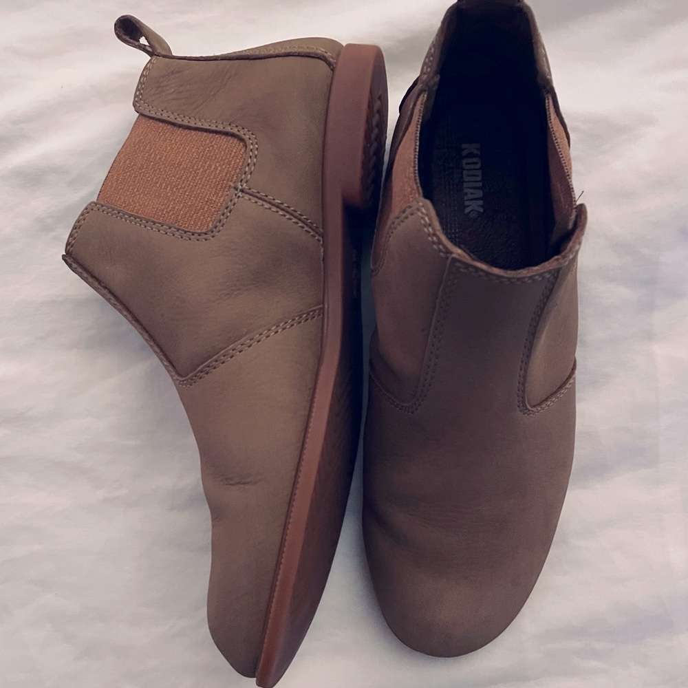 Kodiak Low Rider Chelsea Slip-on, Lightweight, Ankle Boots Size 9